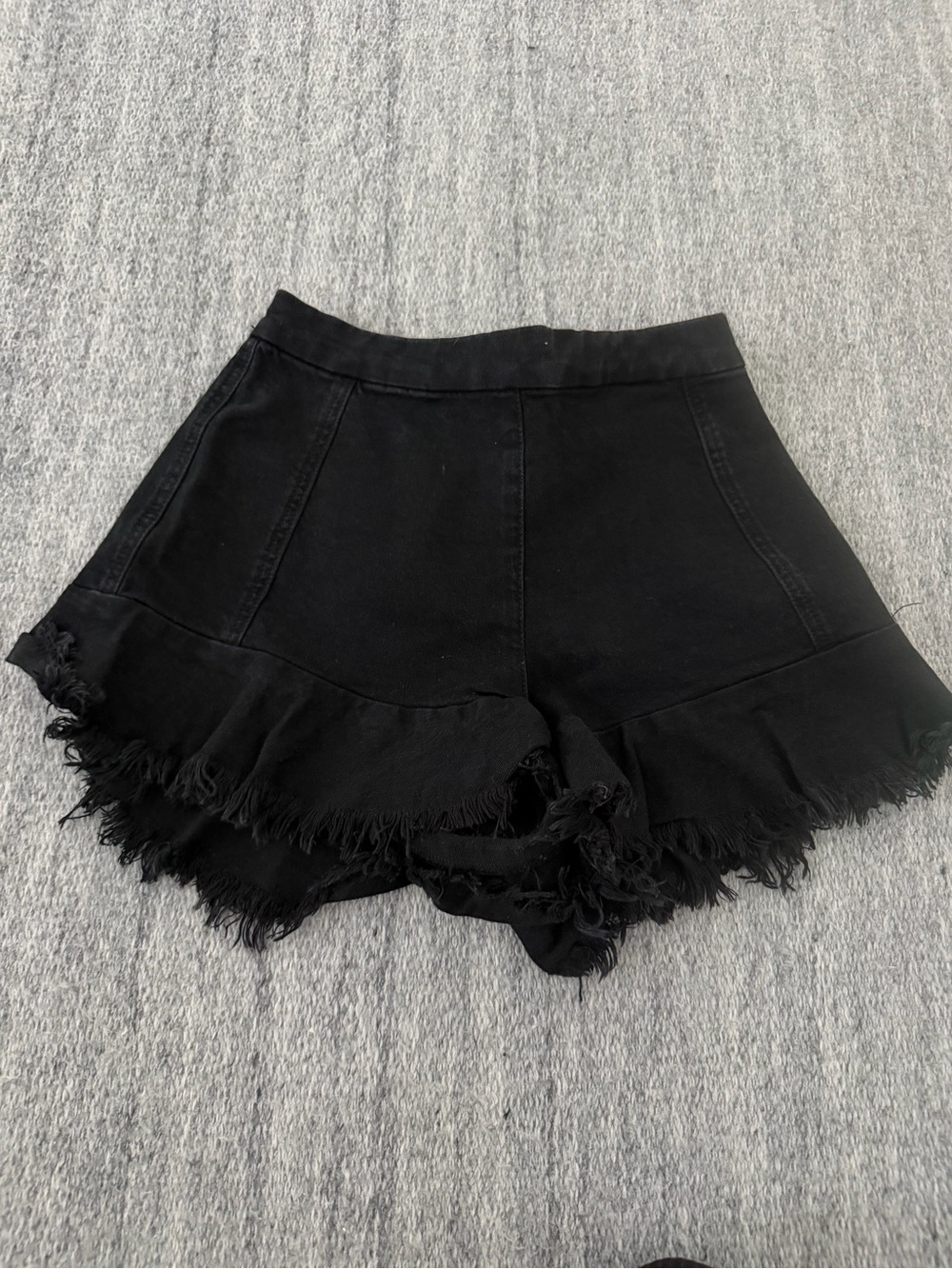 Blank NYC Black Frayed Ruffle Skort